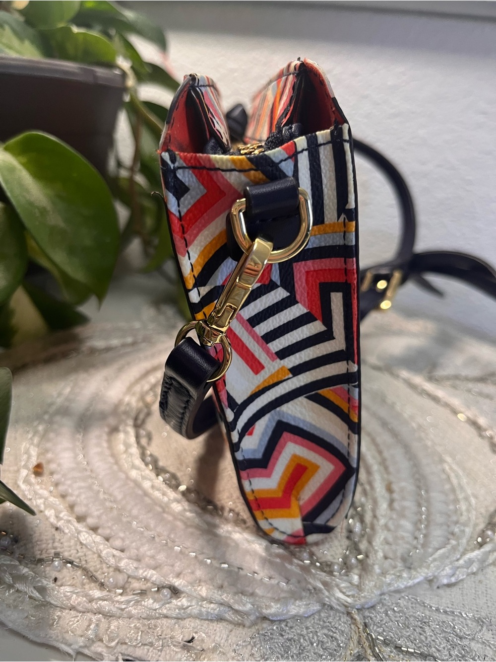 Tory Burch Kerrington Multicolor Geometric Crossbody Bag - Picture 6 of 14